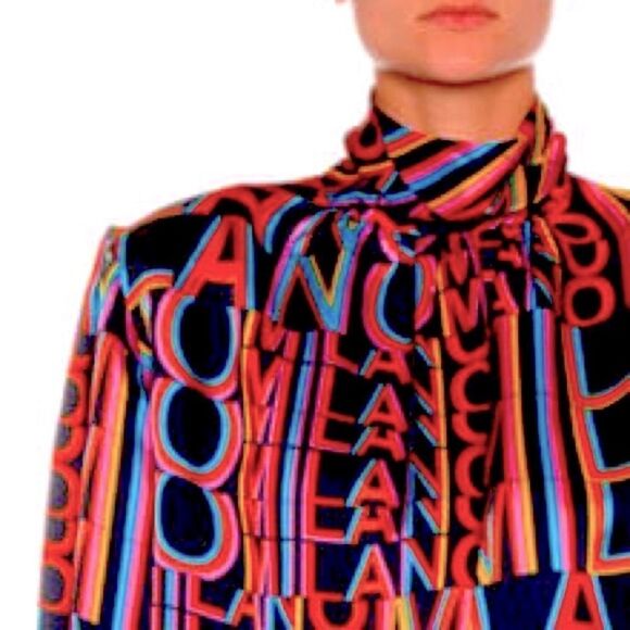 MSGM Winter 2018.19 “Milano” Printed High-Neck Silk Blouse - Picture 10 of 16